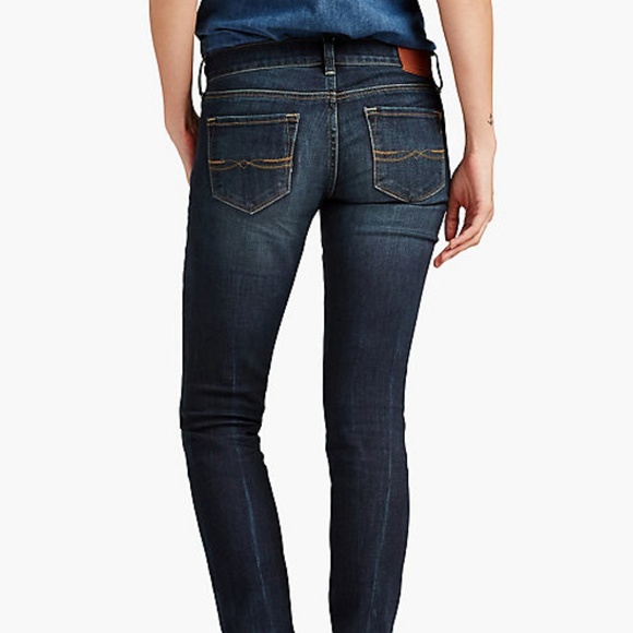 Lucky Brand Denim - Lucky Brand Charlie Skinny in Dark Wash